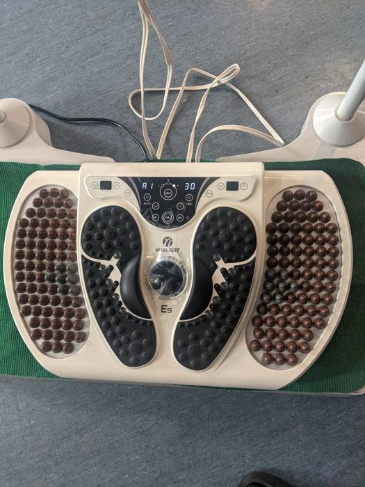 Масажер Е-5 Nuga best