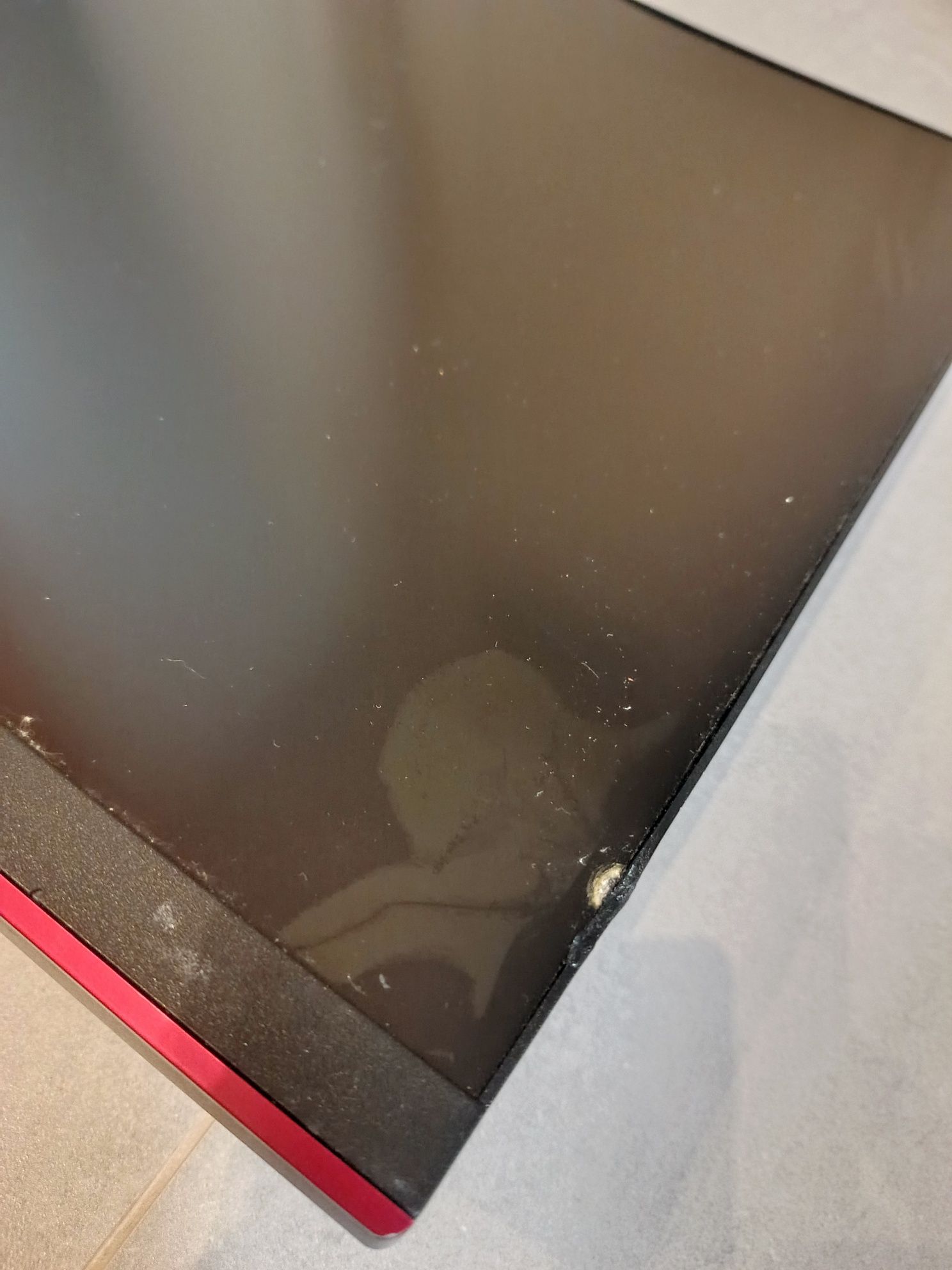 Uszkodzony monitor AOC C27G2ZE