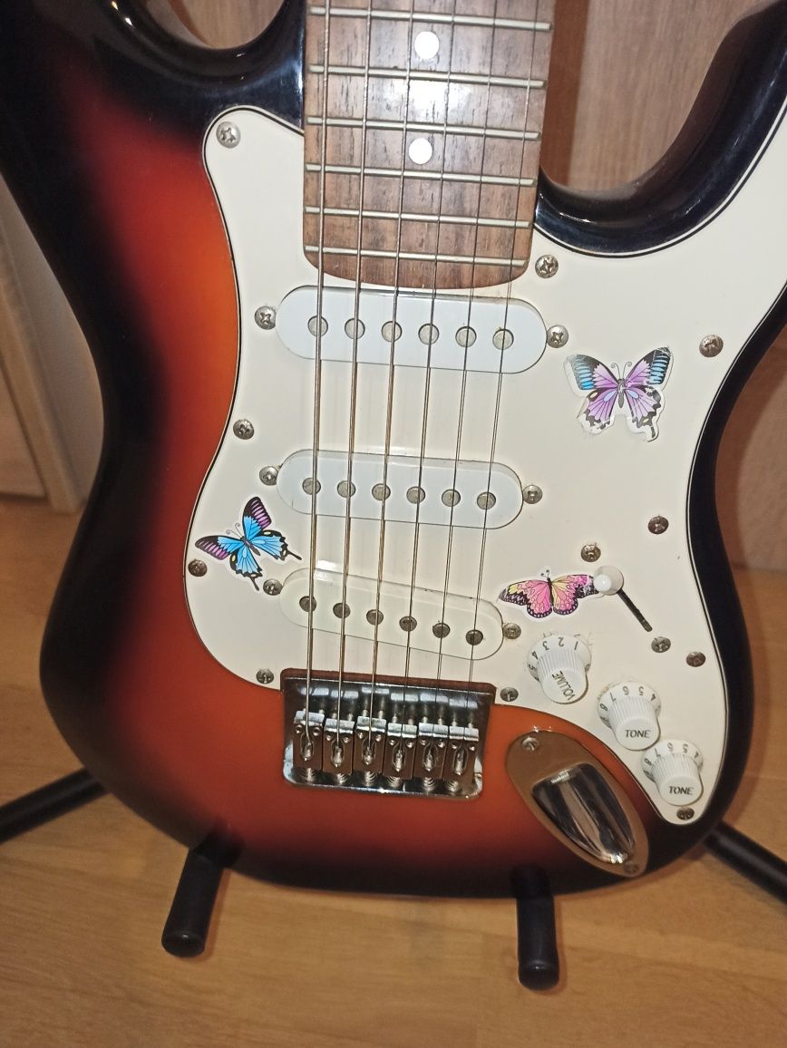 Tenson  w stylu Stratocaster 3/4