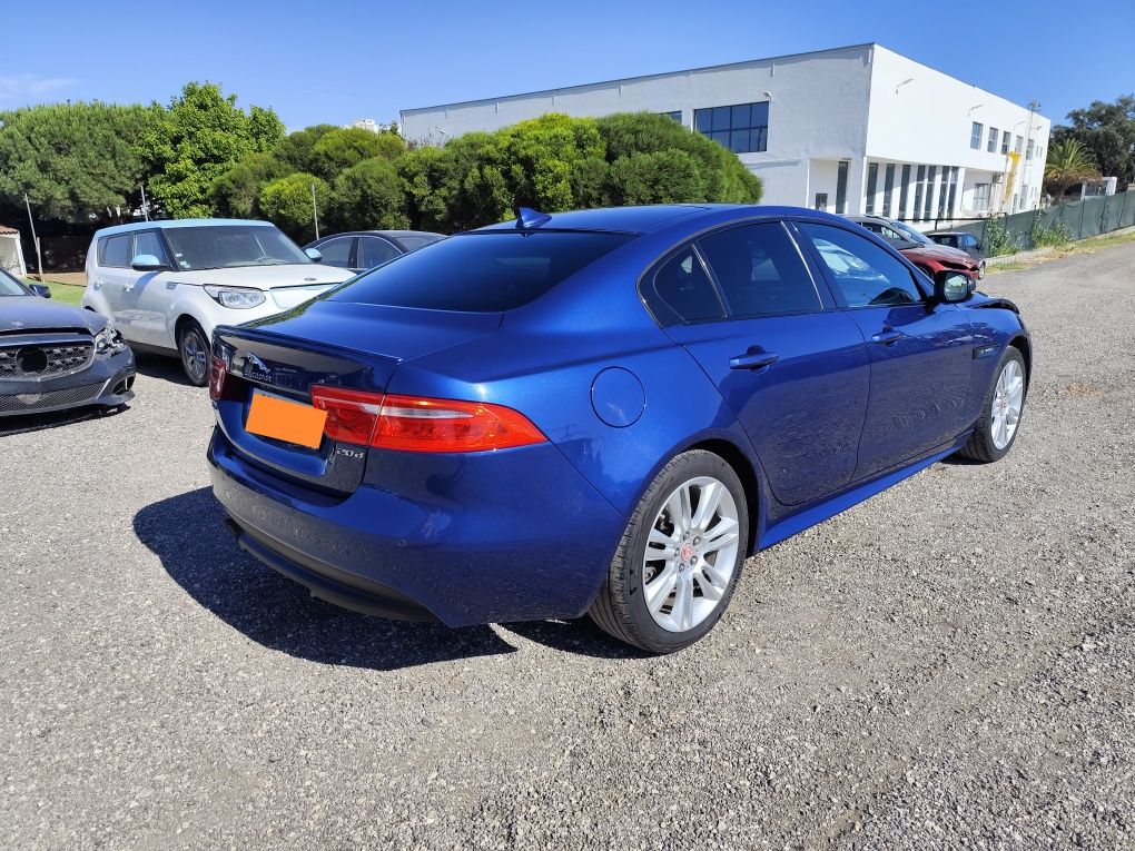 Jaguar XE 2.0 D 2016