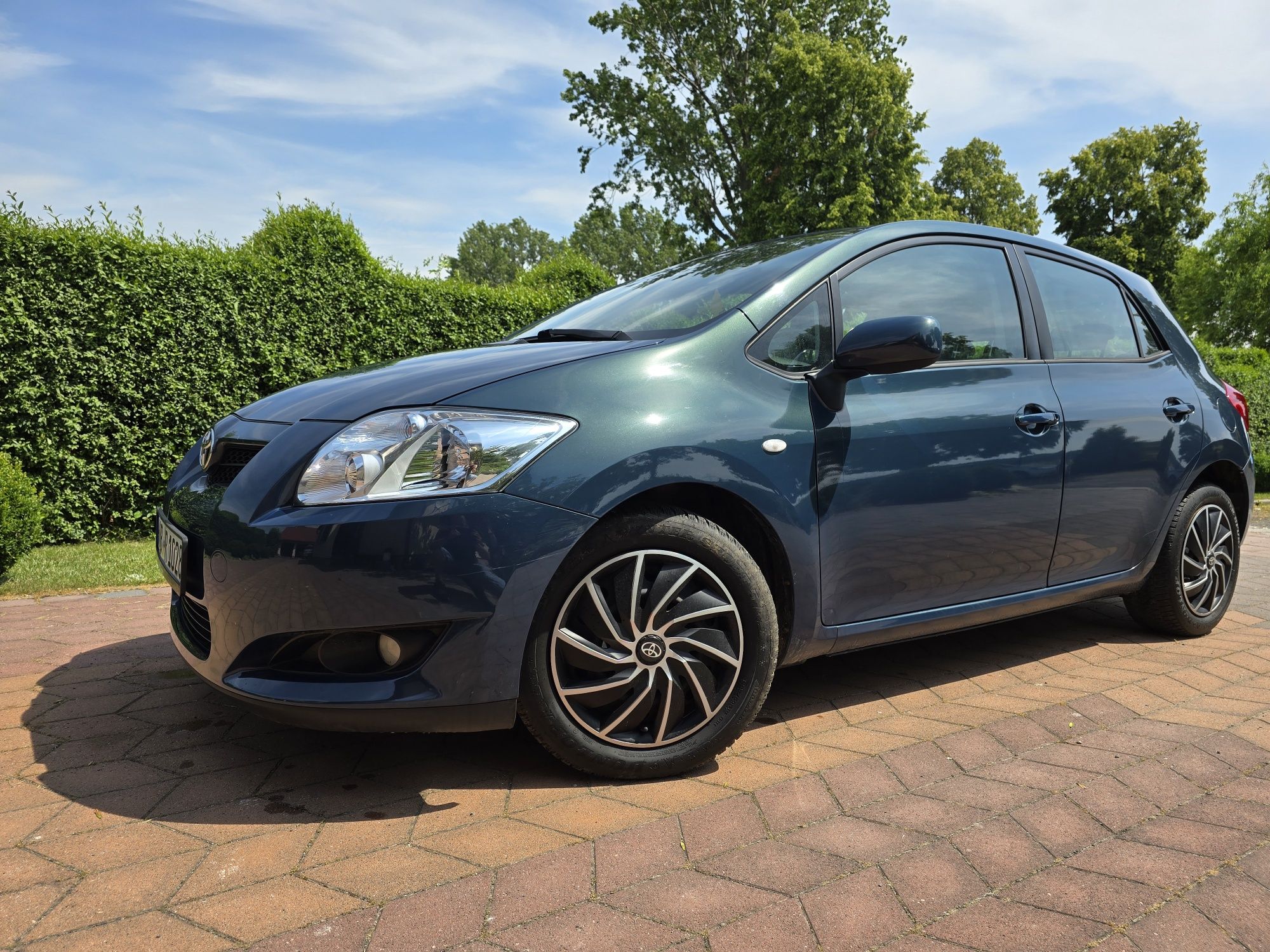 Toyota Auris 2.0 D4D 6b tempomat klimatronic ISOFIX z Niemiec
