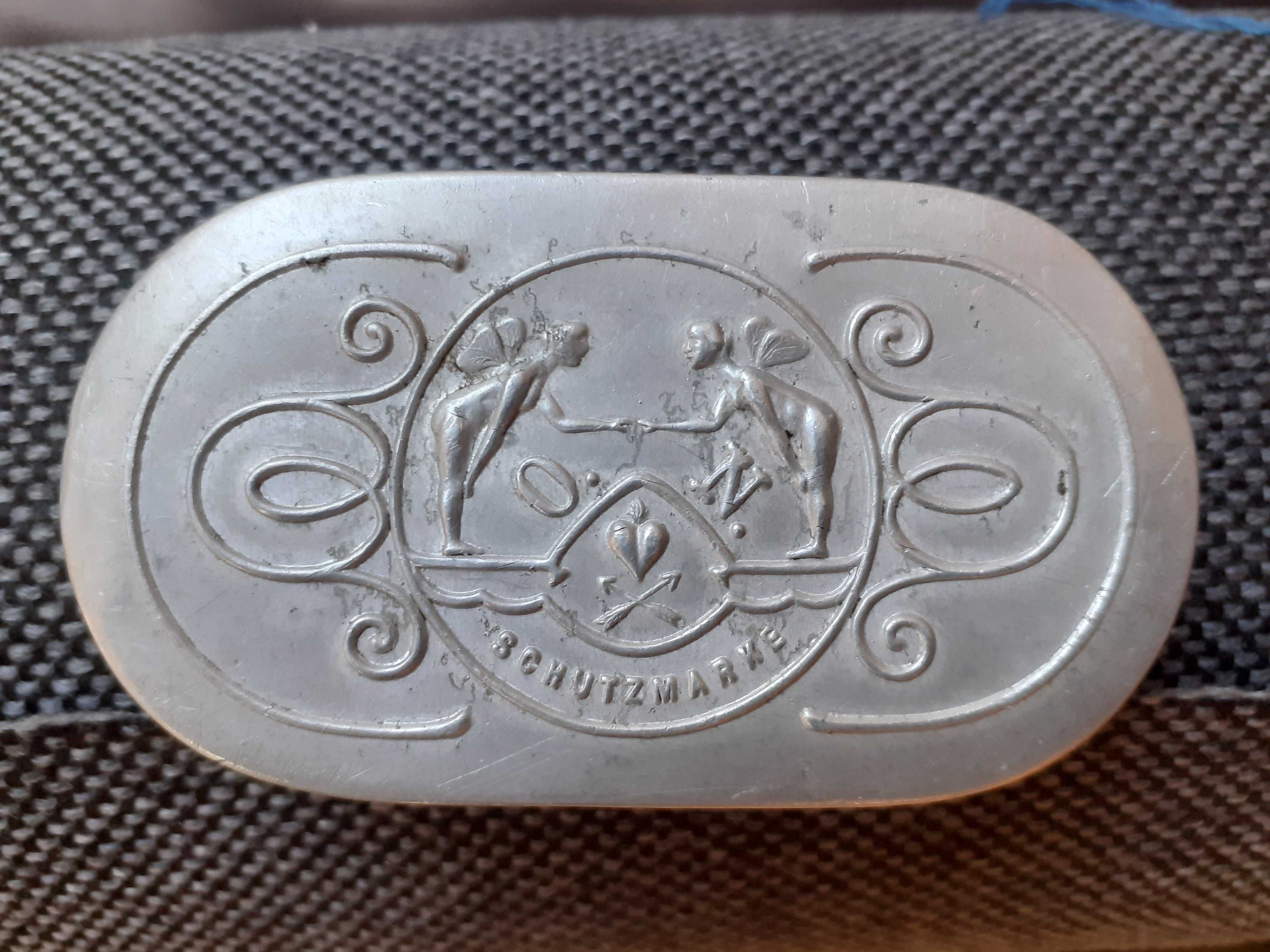 metalowe aluminiowe stare pudełko na prezerwatywy Schutzmarke