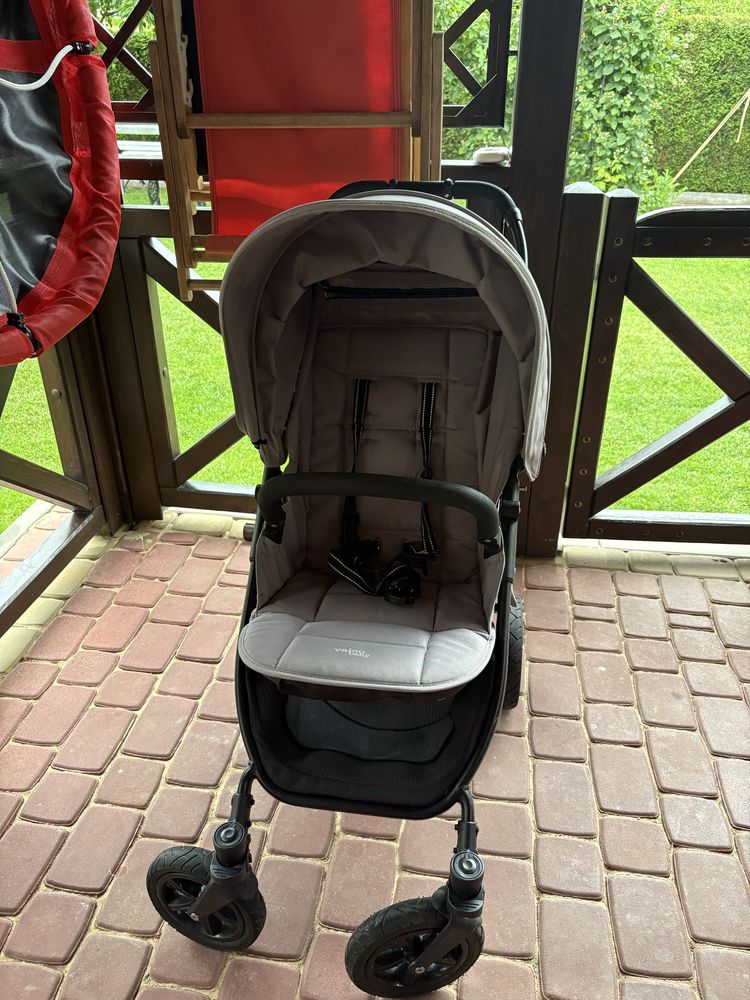 Wózek Valco Baby Snap 4 pompowane koła