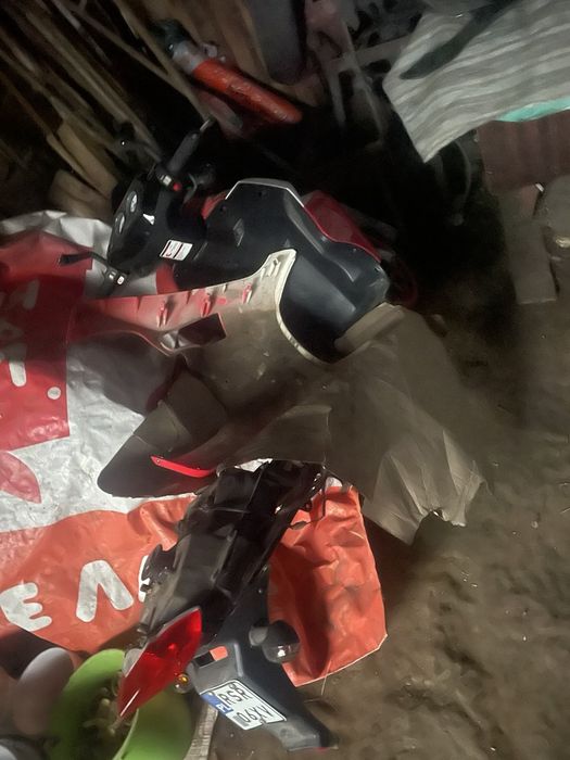 Скутер новий бу.