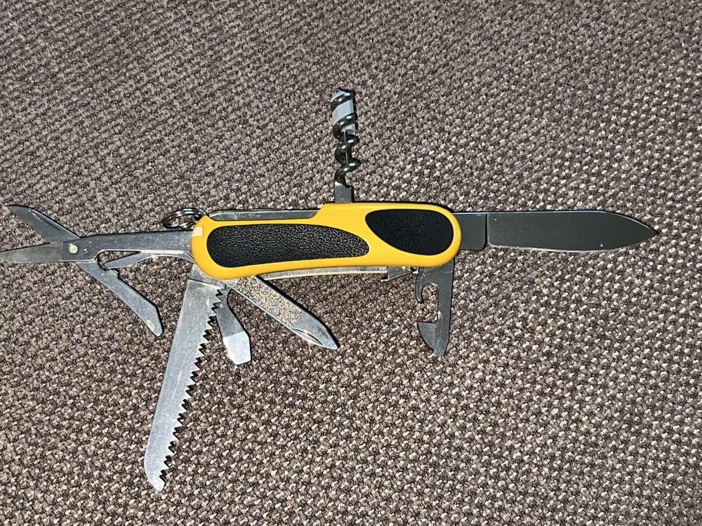 Folding knife Victorinox EvoGrip S18 2.4913.SC8 (Yellow with black)