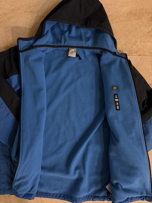 Куртка Nike Sportswear оригинал .
