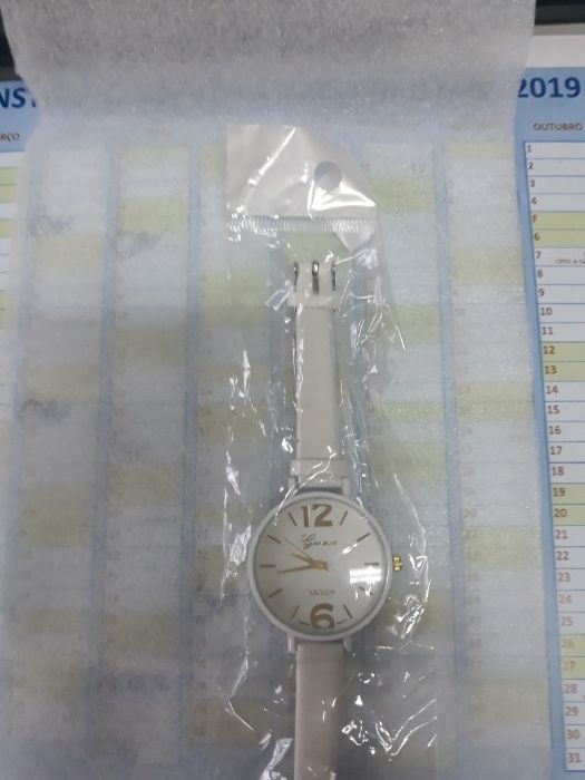 RELÓGIO de senhora branco - Novo