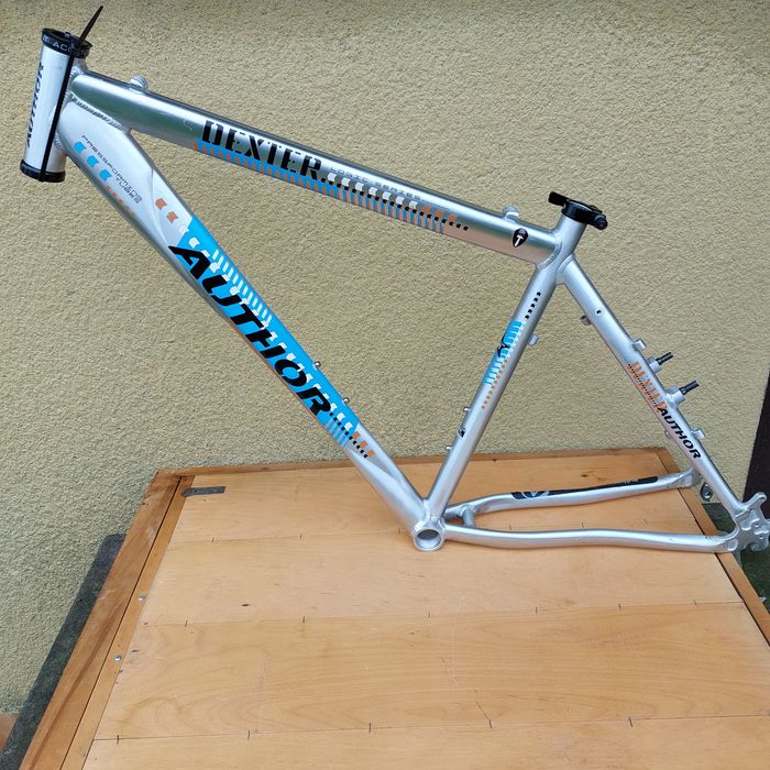 Rama rower Author Dexter 19" koła 26 lub 27,5 Tarcze lub V-Brake