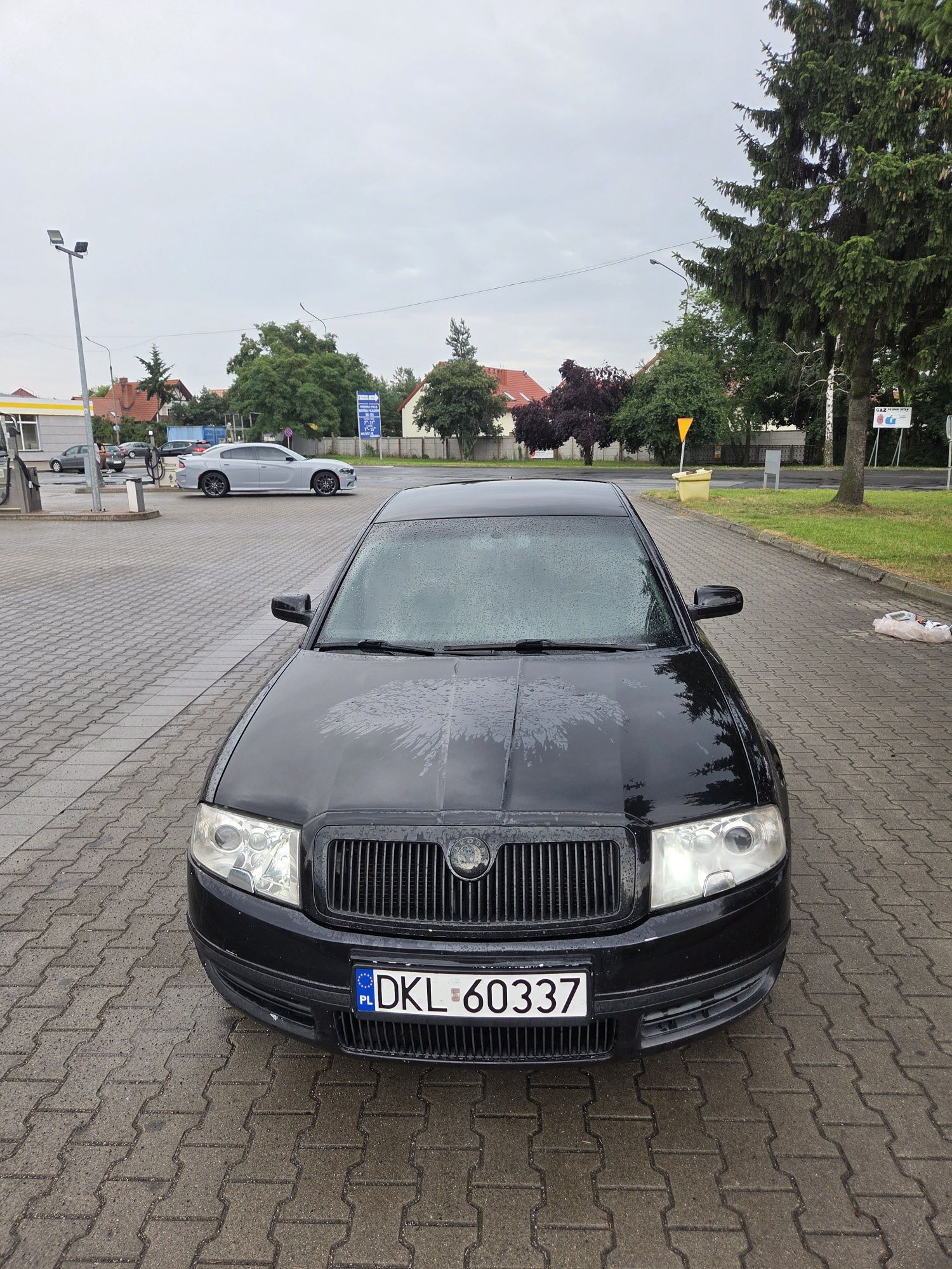 Sprzedam skodę superb1
