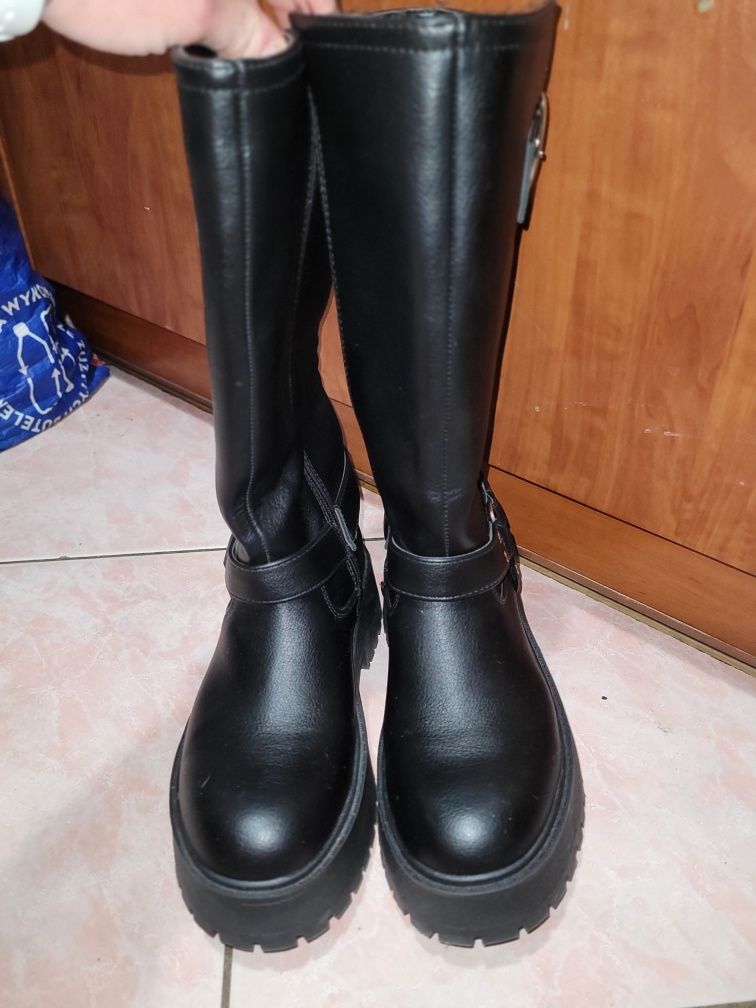 Buty zimowe kozaczki do połowy łydki