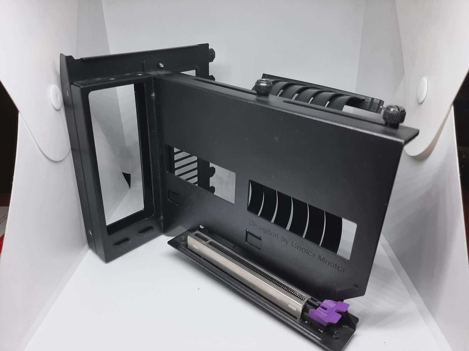 Cooler Master Uchwyt do karty graficznej + Riser