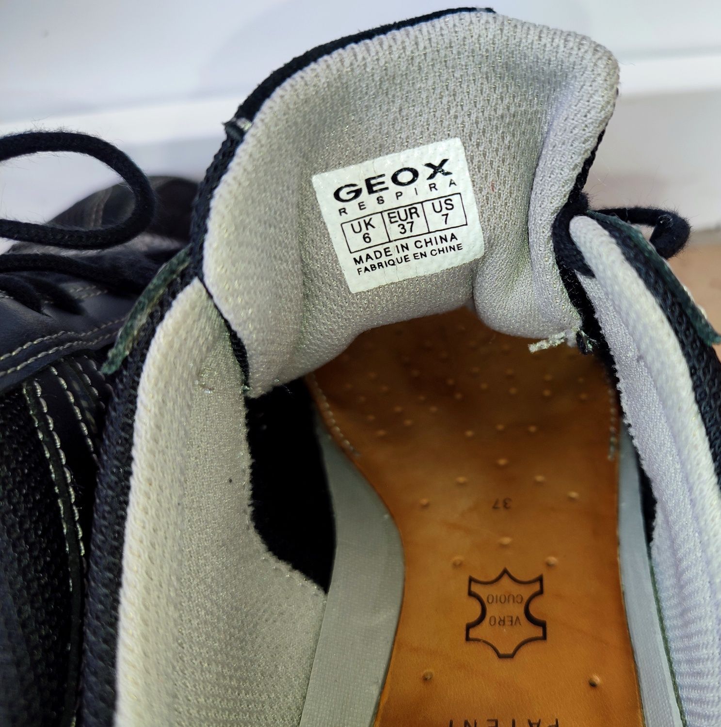 Buty damskie GEOX Respira sneakersy czarne wygodne oddychające r.37