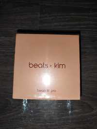 Beats fit pro Ed. Especial "Kim Kardashian"