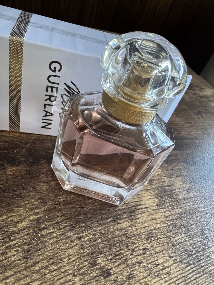 Mon Guerlain Guerlain  woda perfumowana 50ml EDP  kupiona w Douglas