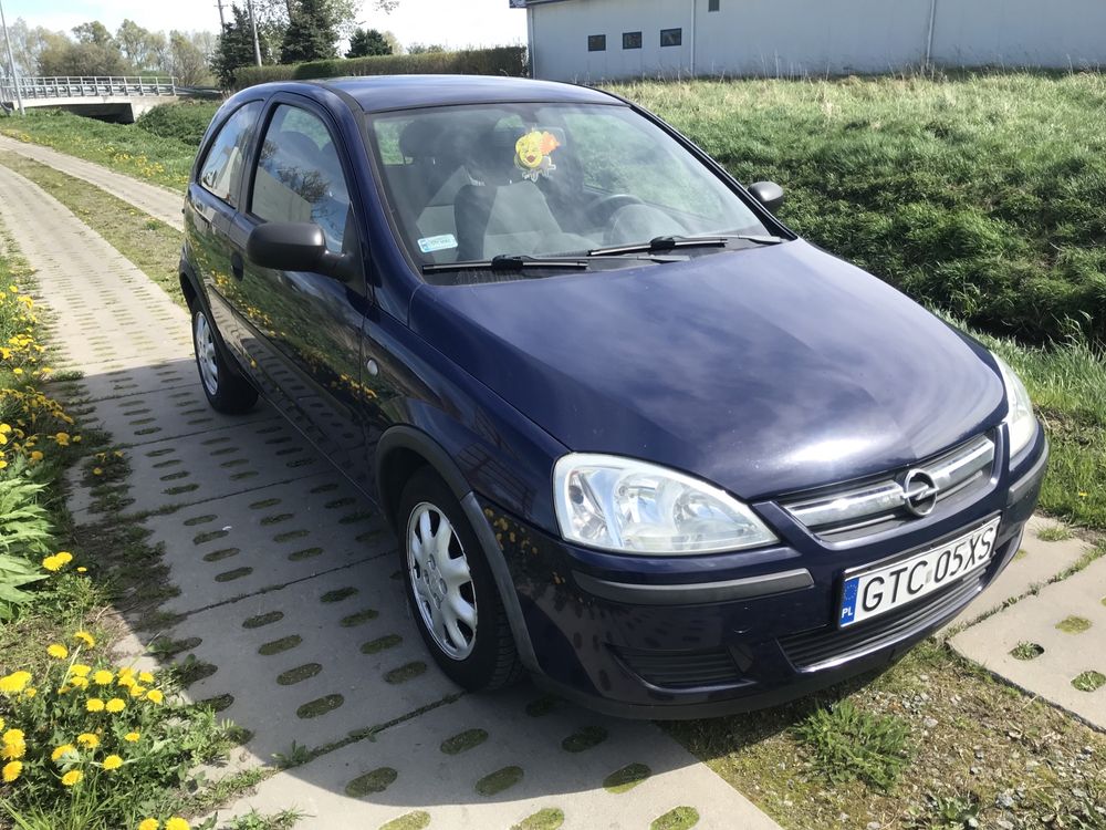 Opel corsa 1.0 60 km 2004r