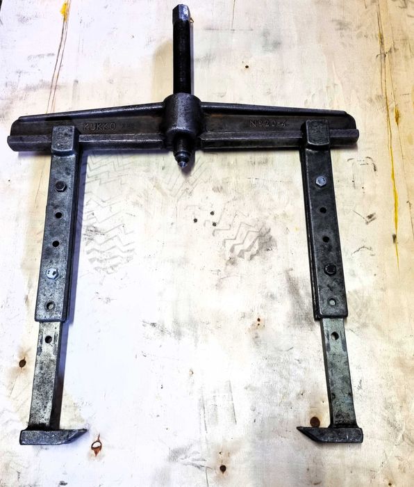 Ściągacz dwuramienny Kukko 20-4