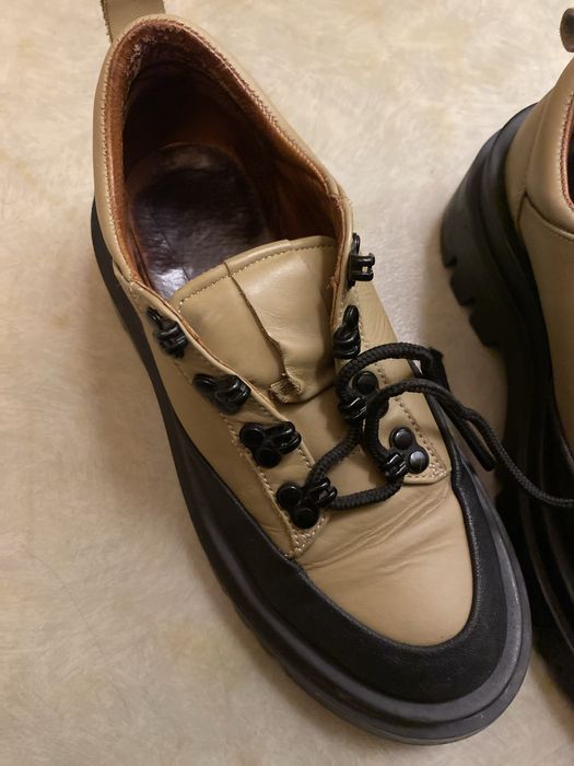 взуття жіноче 38 розмір