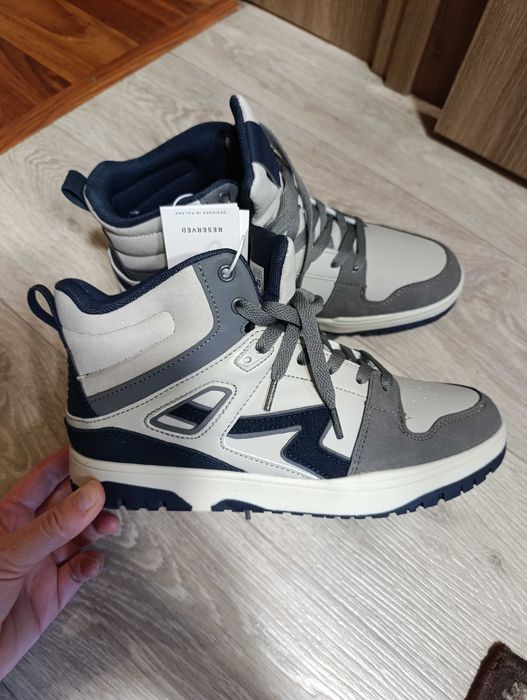 Кросівки, снікерси 39-40