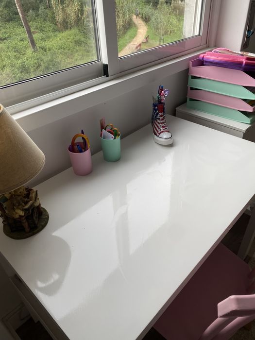 Vende-se secretarária PAHL