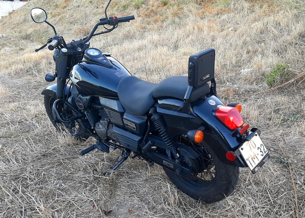 UM Regegade 125Cc Comando, 5000km 2017 USA