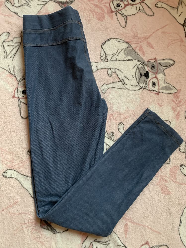 Getry dziewczęce legginsy Reserved 146 z naszywką