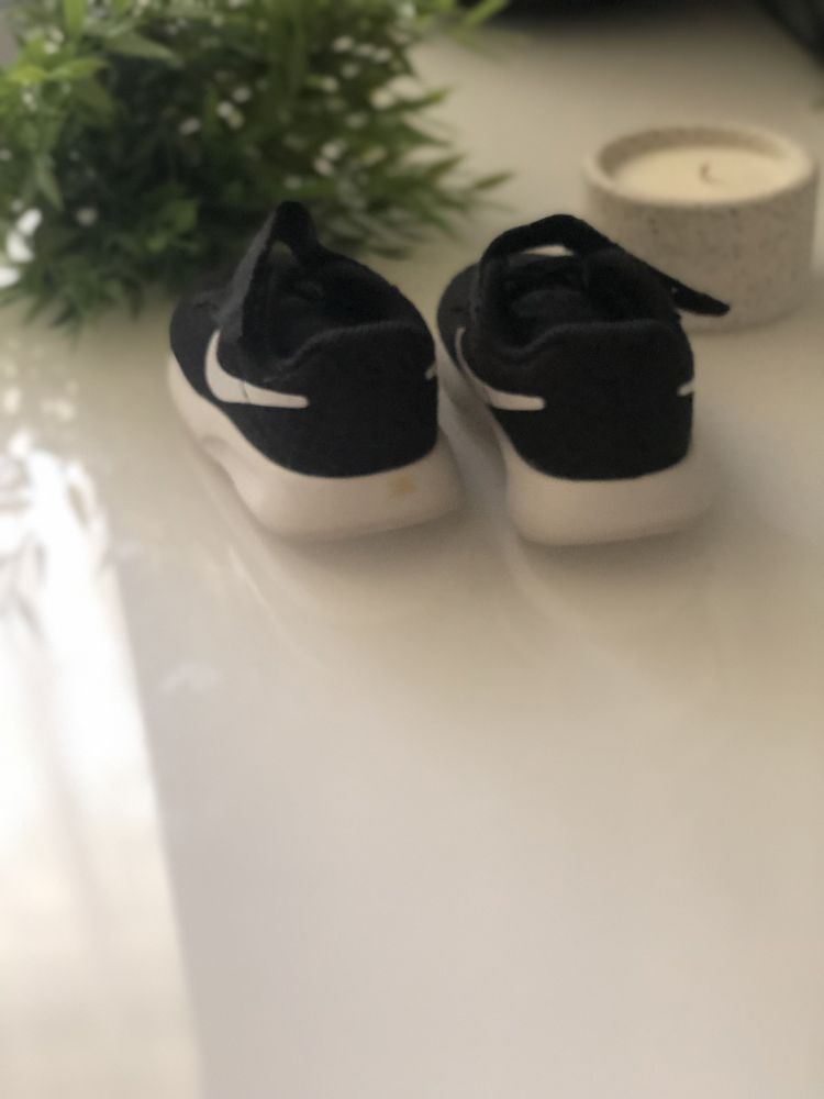 Buty Nike Tanjun 21 czarne
