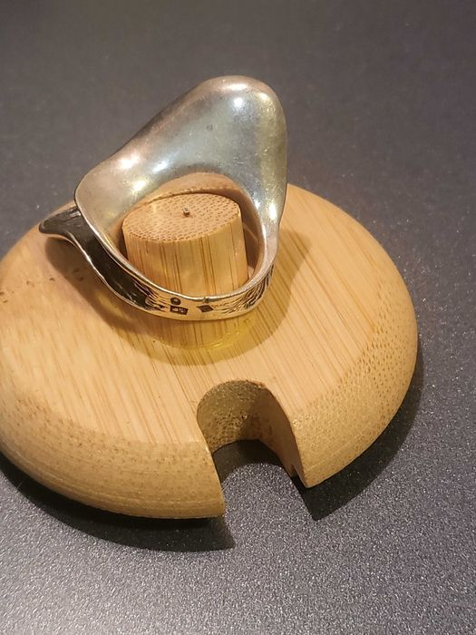 Srebro z koralem. Komplet biżuterii