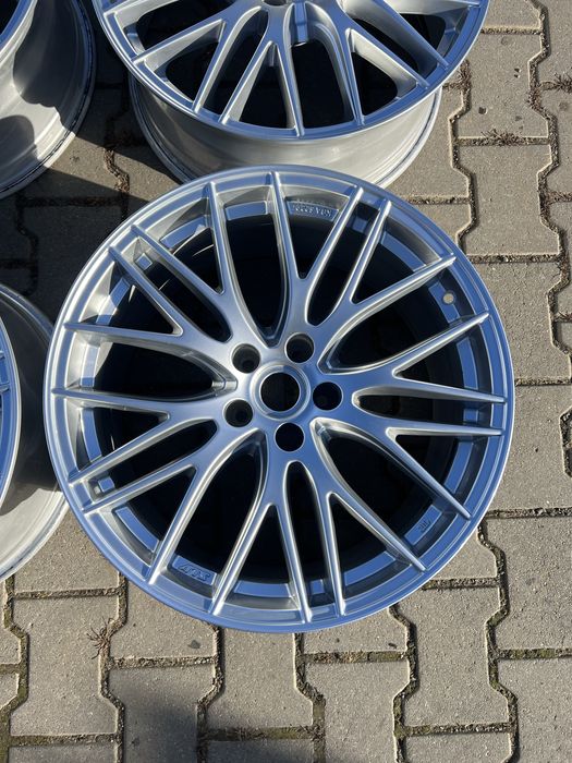 5/112 R19 Диски Porsche Macan / BMW G30 , G14
