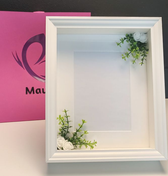 Moldura Porta-Maternidade Personalizável