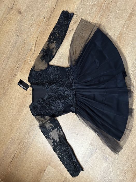 Вечірня сукня