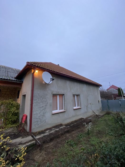 Продам будинок у передмісті Берегова