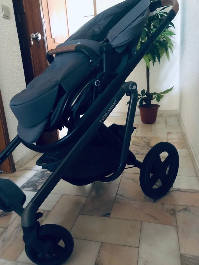 [Como Novo] - Carrinho de Passeio Bebe Confort