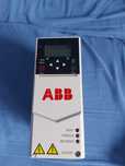 Falownik ABB ACS380-040C-05A6-4-K475 2.2kW
