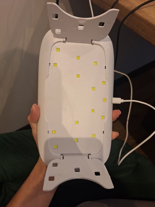 Lampa do paznokci UV
