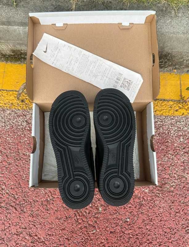 ButyDamskie Nike_Air_Force_1_LowUniseks R.40