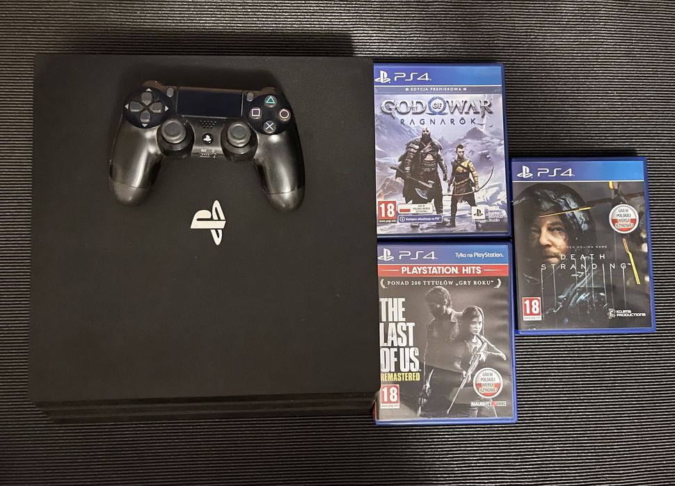 Konsola PS4 PRO 1TB + 3 gry