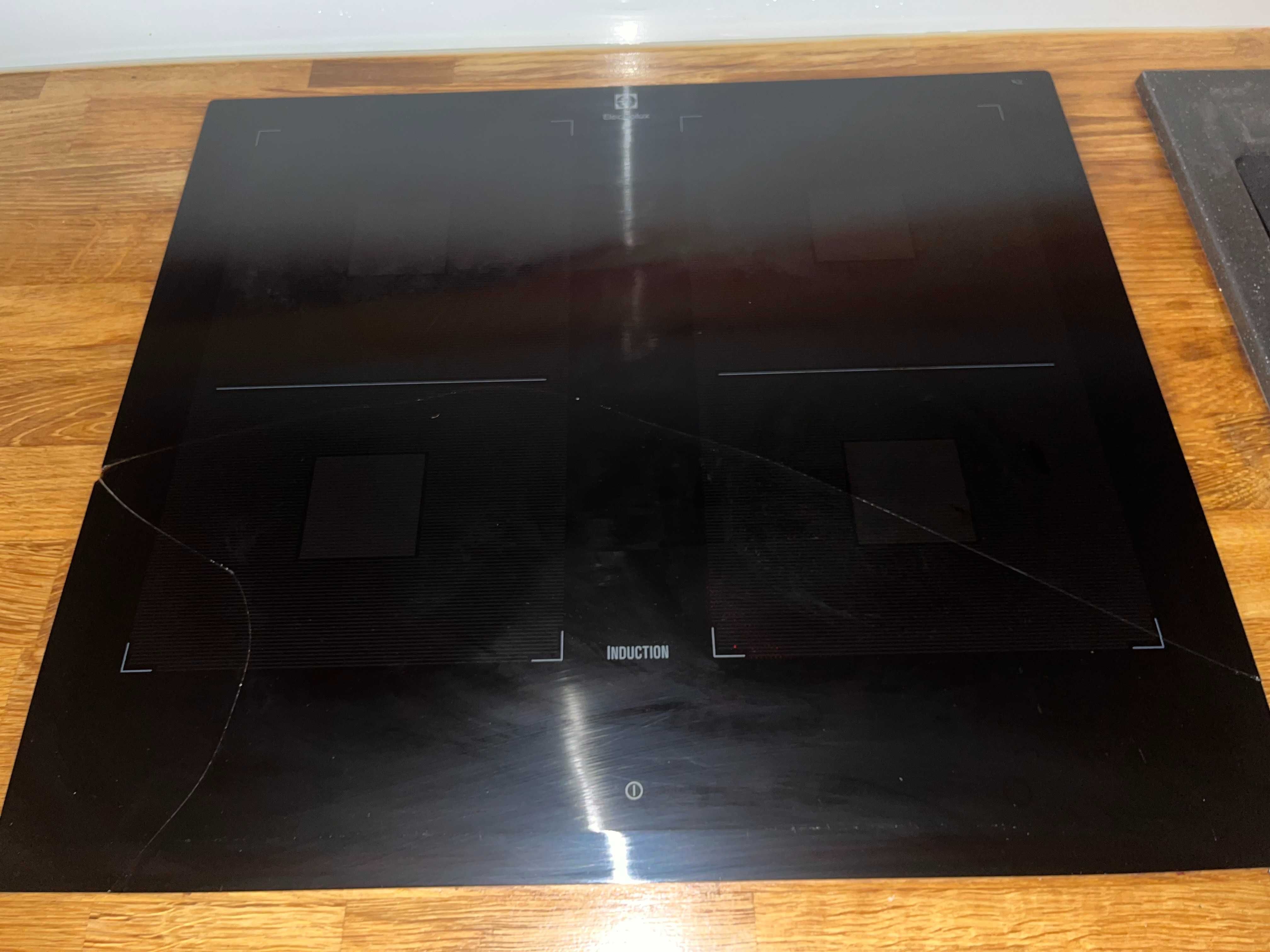 Płyta indukcyjna Electrolux EHL 6740FOK
