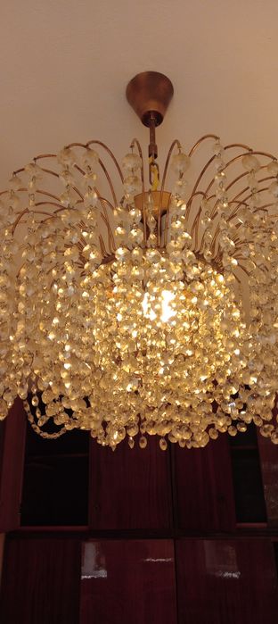 Люстра .Світильник.