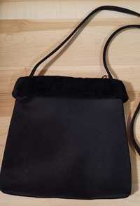 Nowa atłasowa czarna torebka z futerkiem, Avon