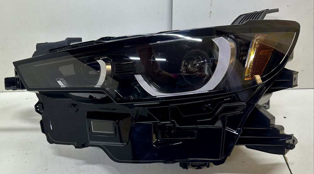 Фара ліва Mazda CX-50 CX50 USA 2023-2024