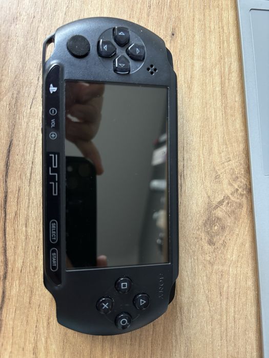 PSP STREET przenosna konsola do gier