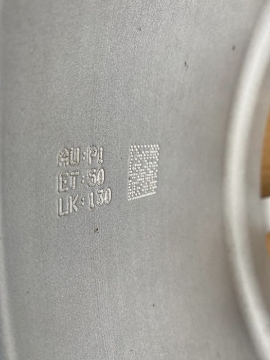 Диски різноширокі R20 5x130 Porsche Cayenne