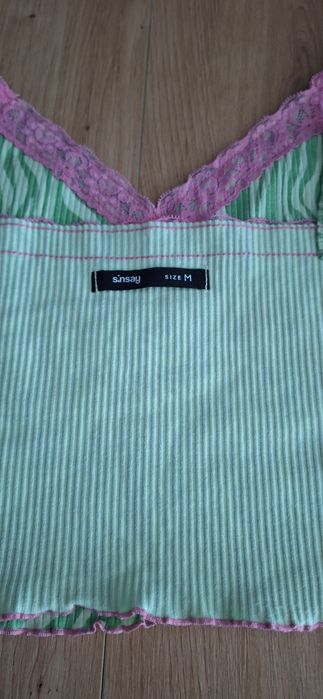 Top w bardzo dobrym stanie  rozmiar  M