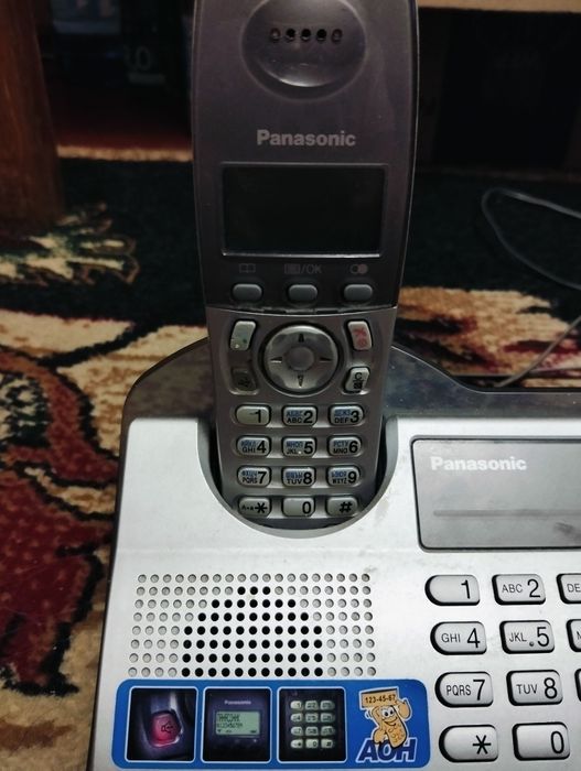 Стаціонарний бездротовий телефон Panasonic