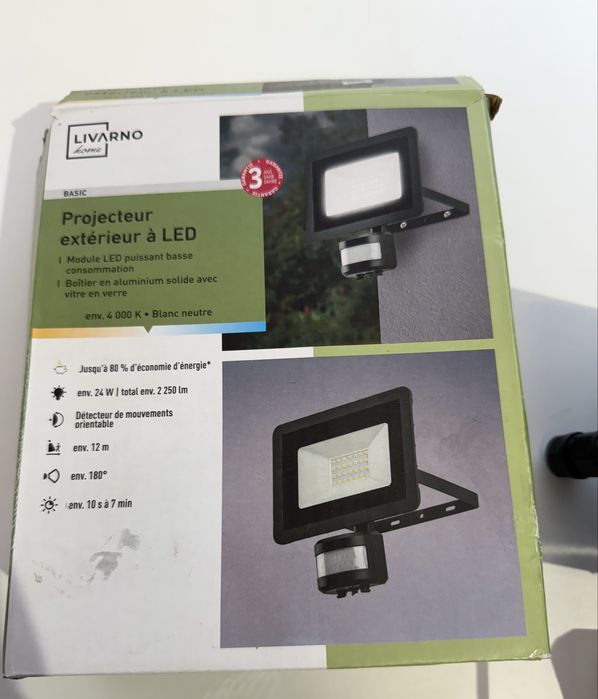Вуличний світлодіодний прожектор LIVARNO home, 2250 лм