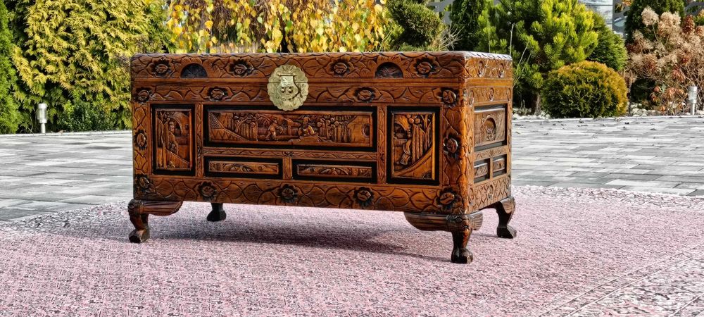 Rzeźbiona Skrzynia DONGYANG – CAMHOR WOOD Ręczna Rzeźba Kufer