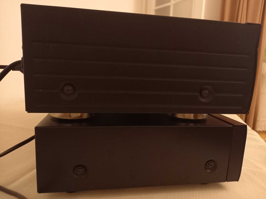 Zestaw stereo YAMAHA : Amplituner RX 385RDS i odtwarzacz CDX 530E