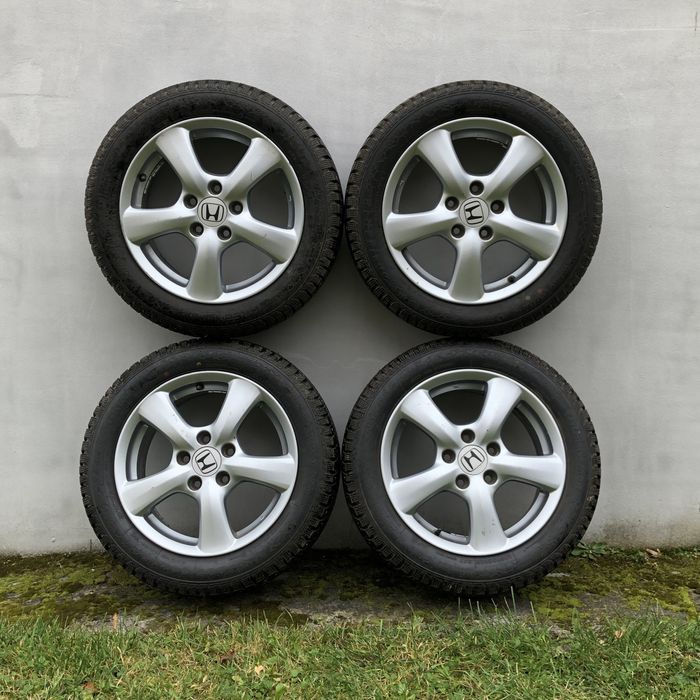 Ризина зимова шипована 2022 рік MAZDA LEXUS HONDA