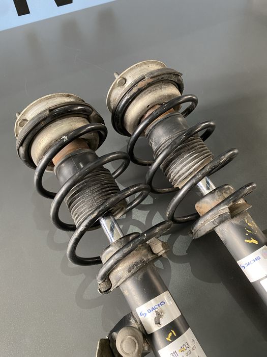 Передні стойки BMW E90 E91 Sachs Передні Амортизатори BMW Пружини Е90