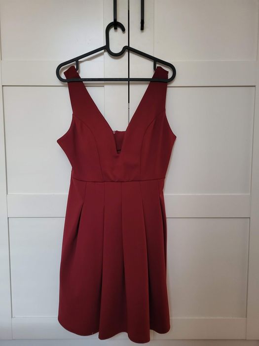 Śliczna sukienka bordo WalG roz. XL.